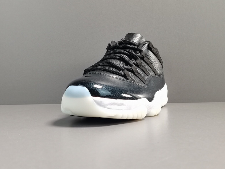 AJ 11 Low 72-10