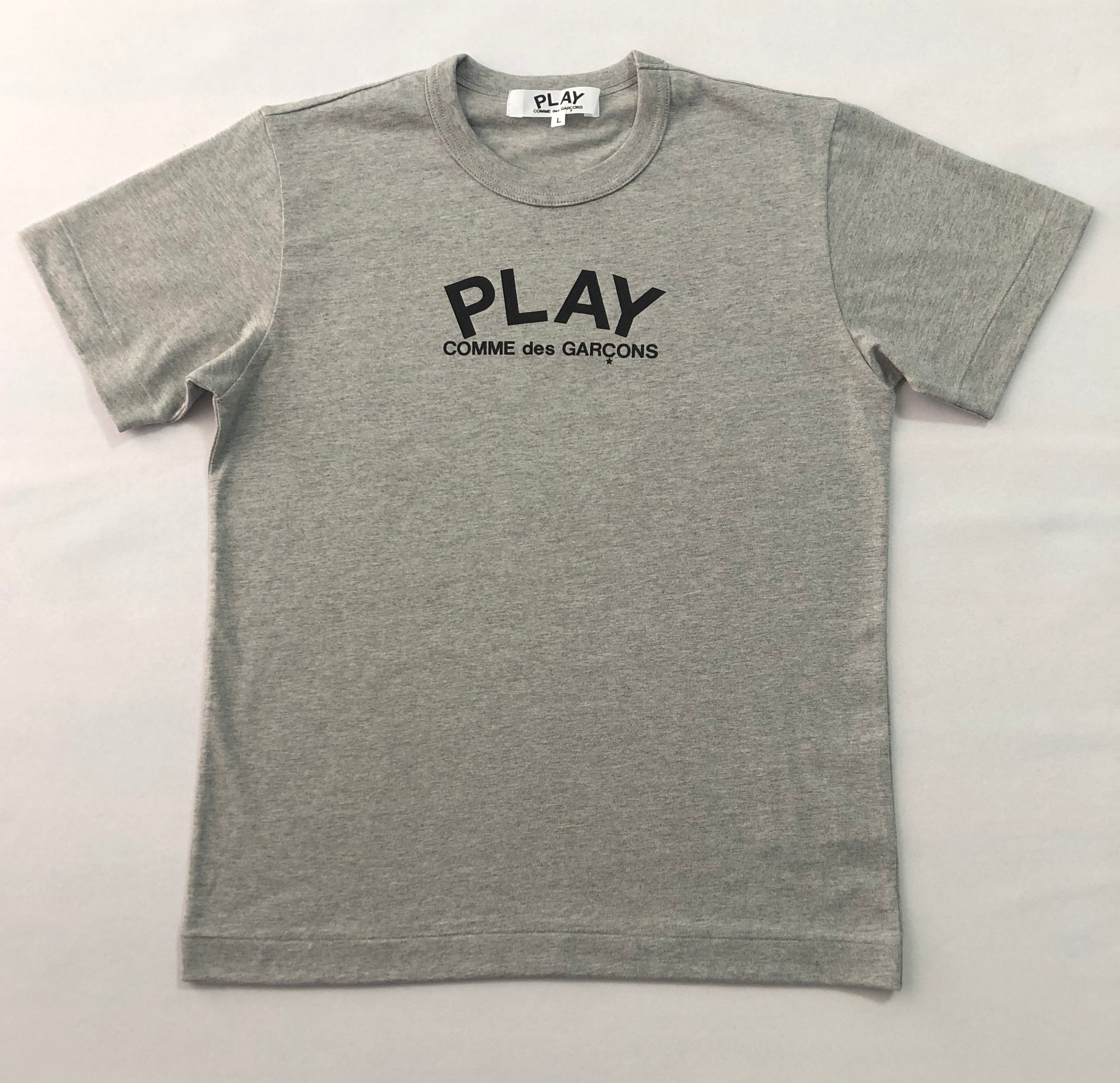 Comme des Gar鑾給ns Tshirt