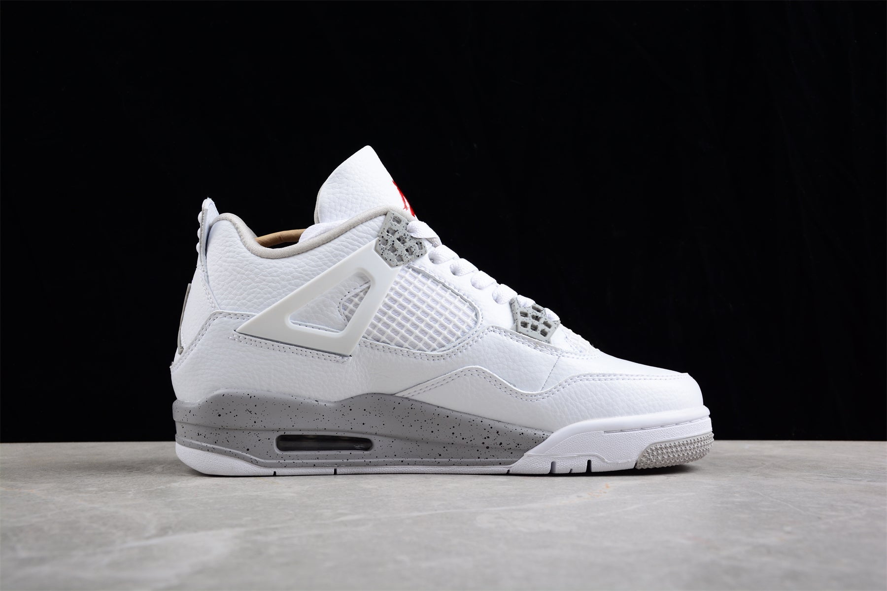 AIR JORDAN 4  WHITE OREO