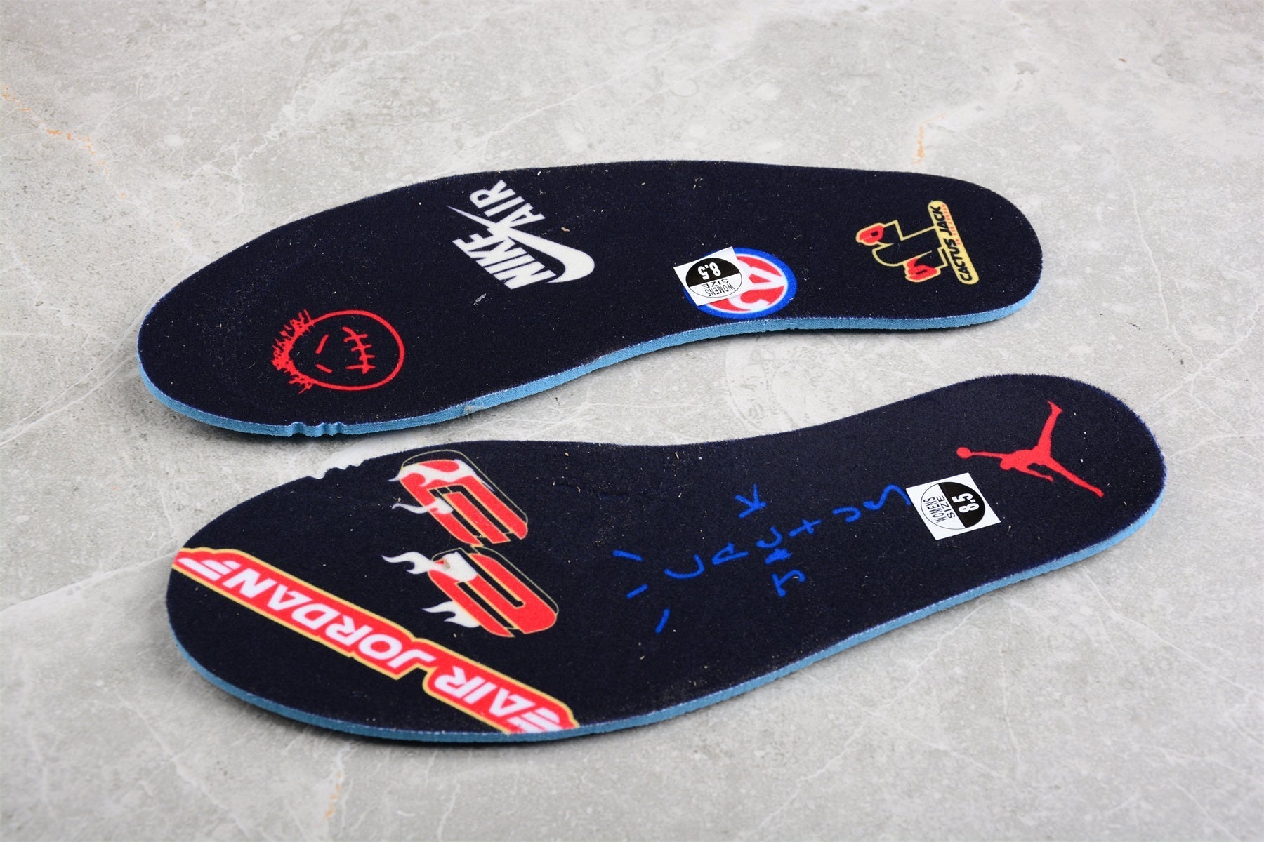 AJ 1 Retro Low OG SP Travis Scott Olive