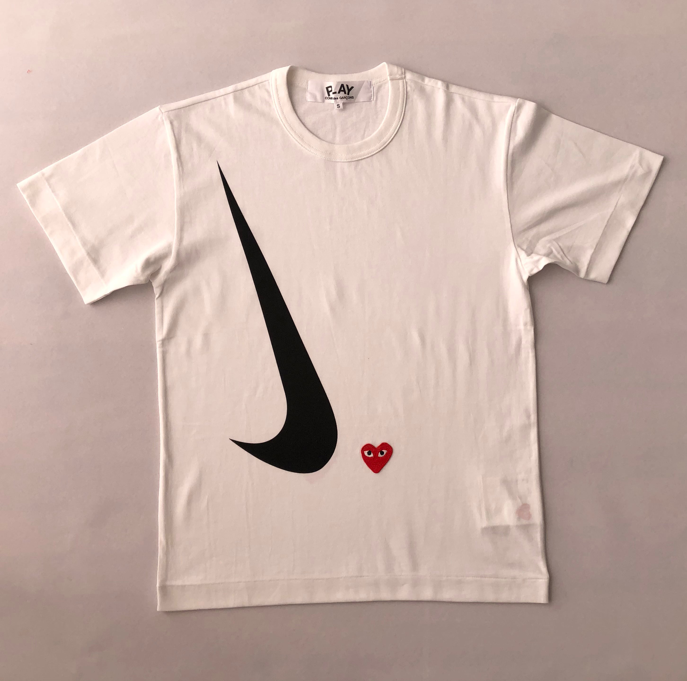 Comme des Gar鑾給ns Tshirt