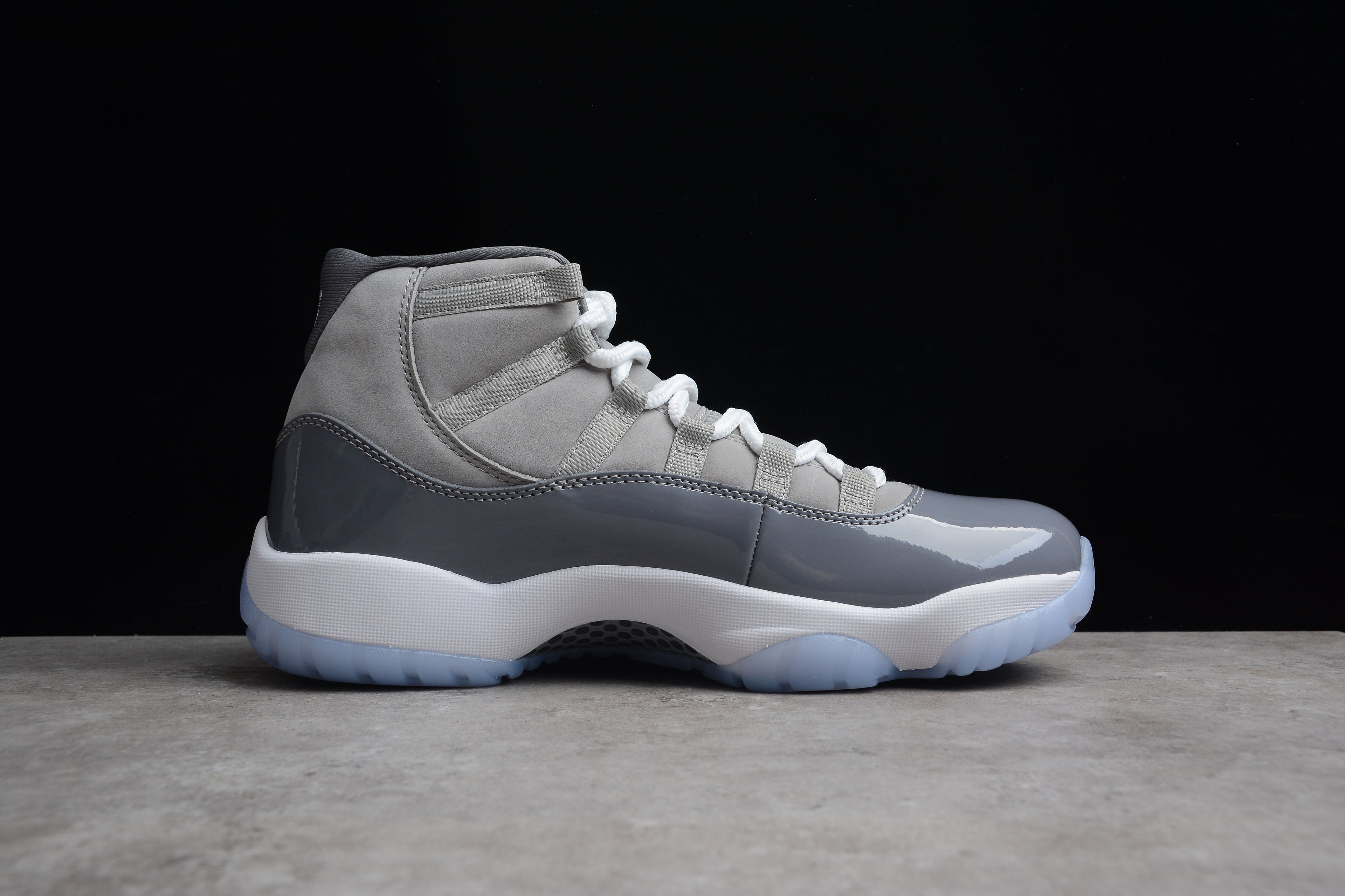 Air Jordan 11 Cool Grey