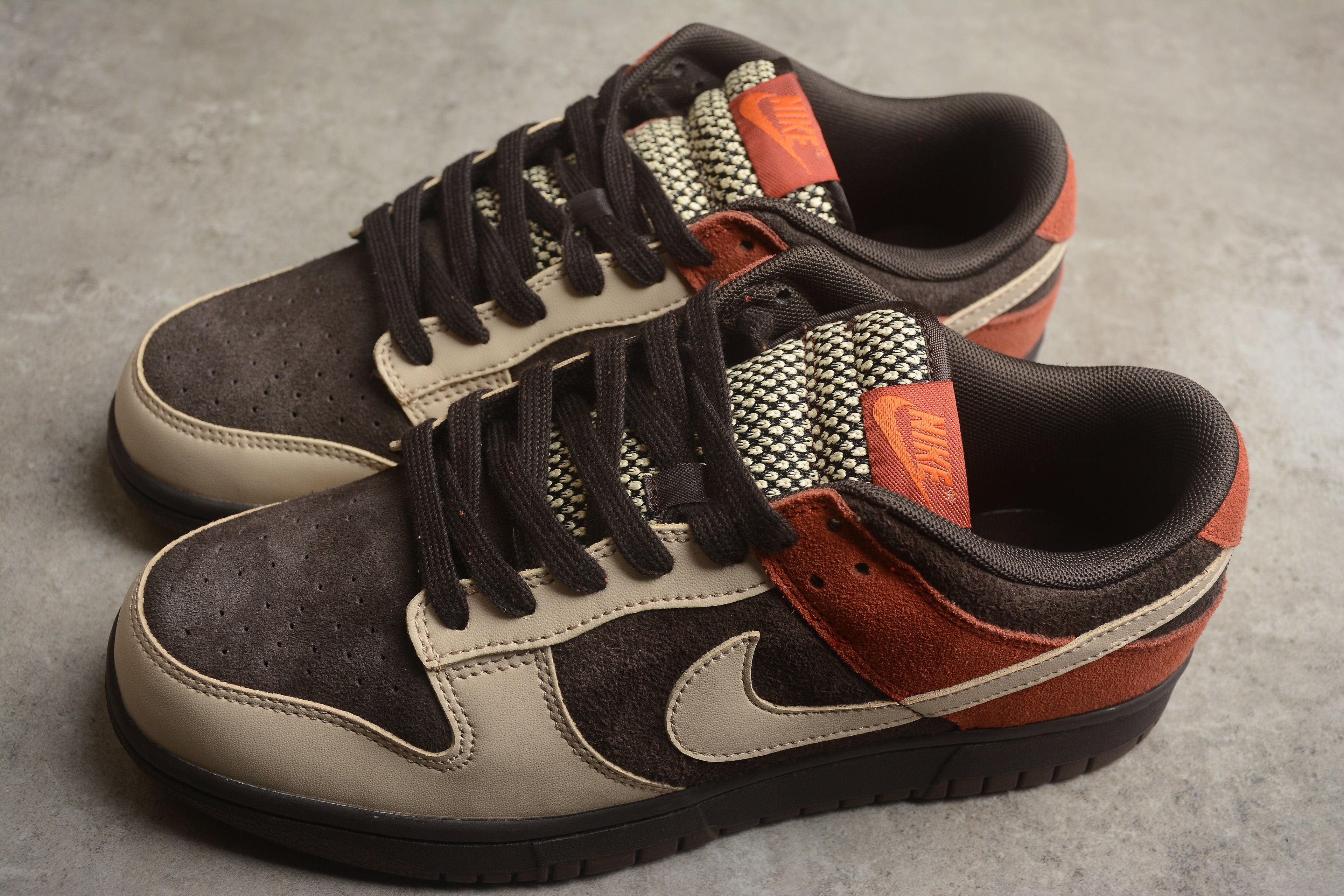 Nike Dunk Low Red Panda